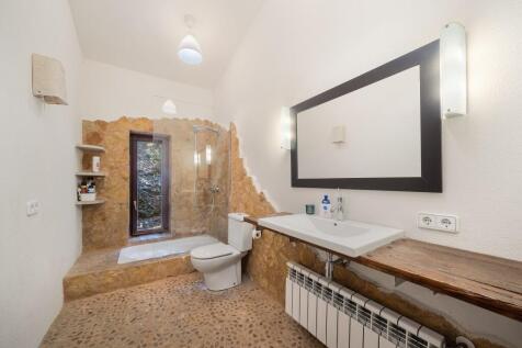Bathroom (1)