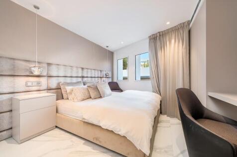 Bedroom (1)