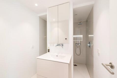 Bathroom (1)