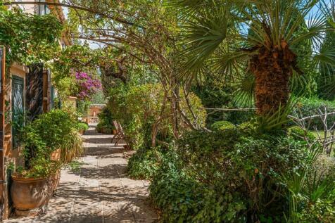 Garden (1)