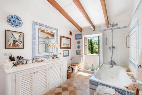 Bathroom (3)