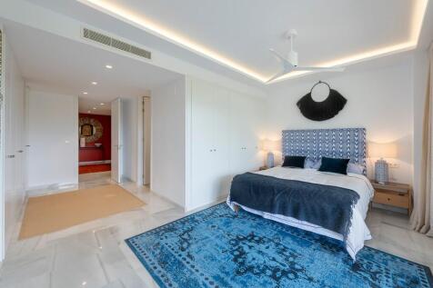 Bedroom (4)