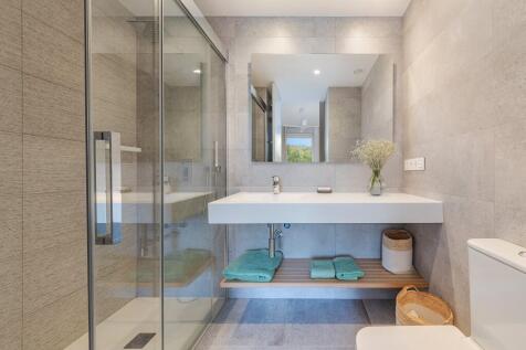 Bathroom (1)