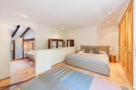 Bedroom (4)