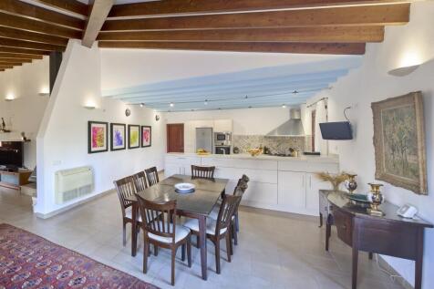 Fandango New Kitchen