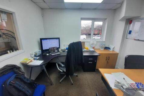 Photo 42