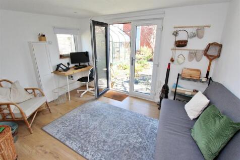 Garden Office