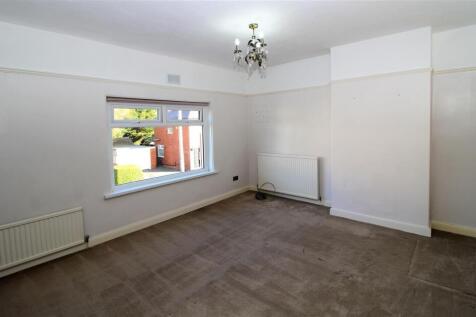 Bedroom 1.JPG