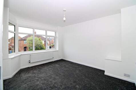 Bedroom 1.JPG