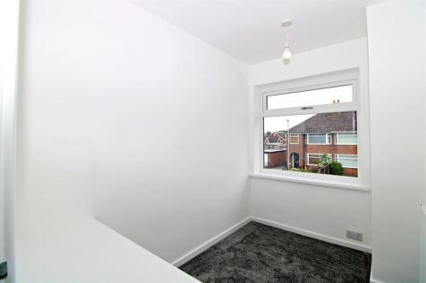 Bedroom 3.JPG