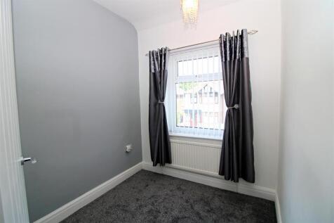 Bedroom 3.JPG
