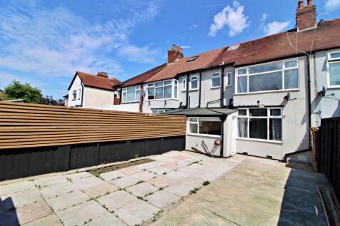 Rear Garden View 2.JPG