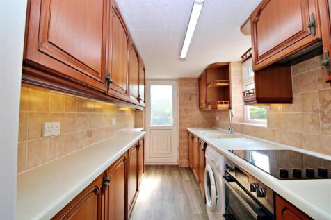 Kitchen.JPG