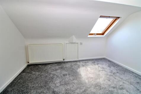 Bedroom 3.JPG