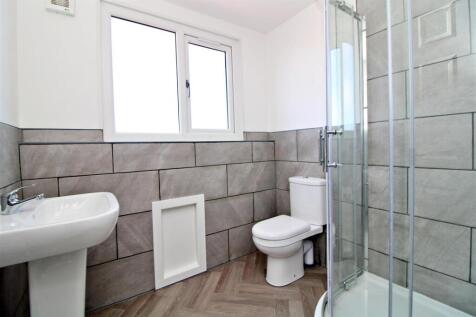 Upstairs Shower Room.JPG