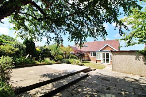 Rear Garden View 2.JPG