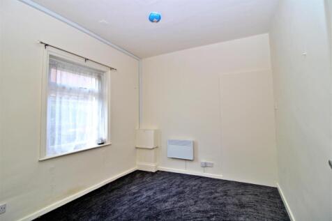 Bedroom.JPG