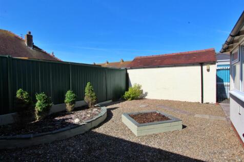 back garden 2.JPG