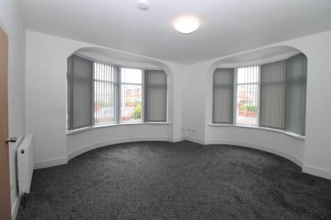 Bedroom 1.JPG