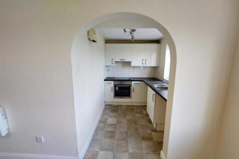 kitchen 2.jpg