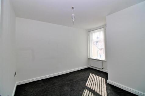 Bedroom 2.JPG