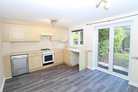 Kitchen new.JPG