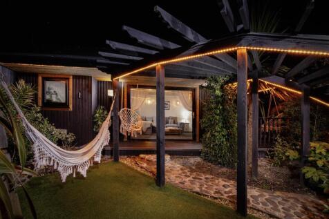 40-pool (40 of 40).jpg