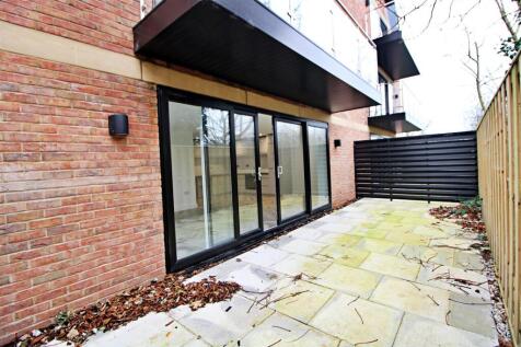 Garden Apartment 3.JPG