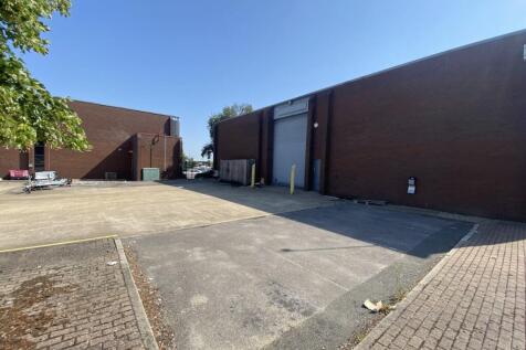 121 yarmouth backside.jpg