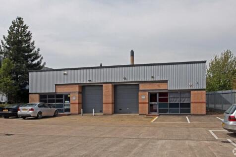 408 Montrose Avenue Slough.jpg