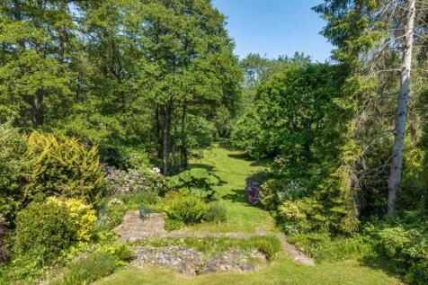 Bramlyn House  drone 6-1920.jpg
