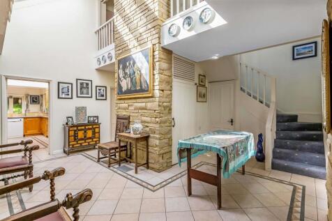 Artington-Court-27-1920.jpg