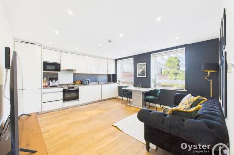Living/ Dining
