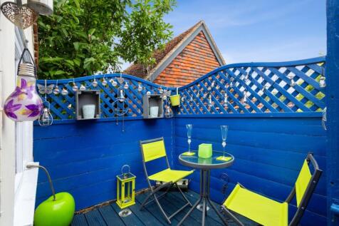 Flat 2 322213 (24).jpg