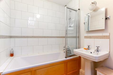 72555_3-Chartwell-Place-Shrewton-Salisbury (30).jp
