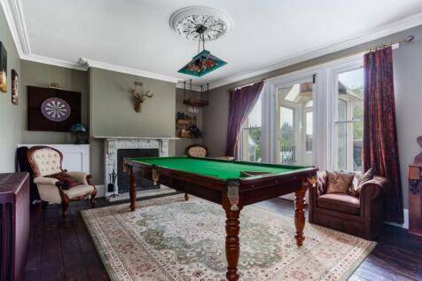 79139_13-Churchfields-Road-Salisbury (14).jpg