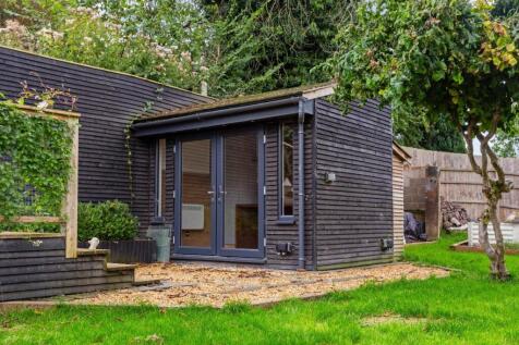 80029_2 Chine Road Upper Woodford (29).jpg