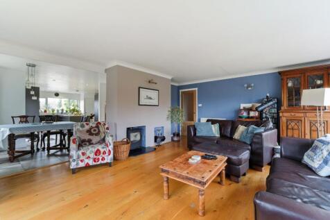 85586_Cedar-Lodge-Hurdcott-Lane-Winterbourne (5).j