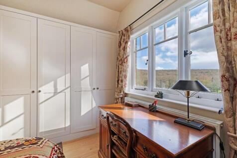 86536_Fosbry-Cottage-Lockeridge   (18).jpg