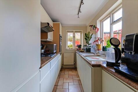 86659_9 The Greencroft (11).jpg