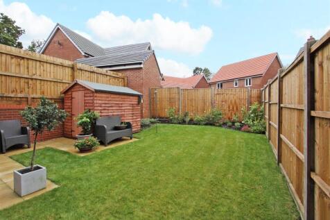 8 Pooley Place (19).jpg
