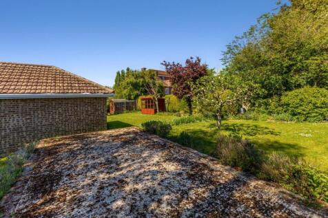 90527_3-Paddock-Close-Winterbourne-Dauntsey (17).j