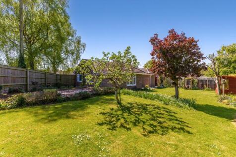 90527_3-Paddock-Close-Winterbourne-Dauntsey (20).j