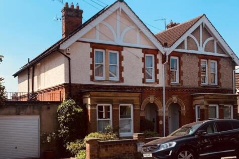 12 Victoria Road.jpg