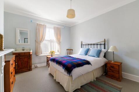 89626_Kinvara-28-Castle-Road  (15).jpg