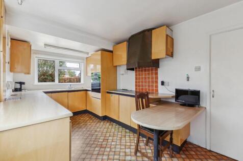 89944_10 St Ediths Close Wilton(12).jpg
