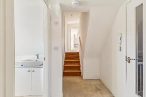 91593_Flat 5 44-48 New Canal(13)_ENH.jpg