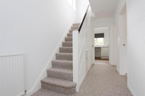 52 queens road ph10.JPG