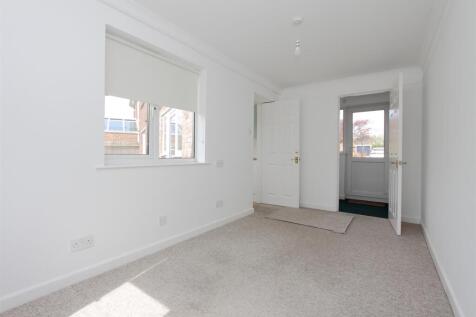 52 queens road ph21.JPG