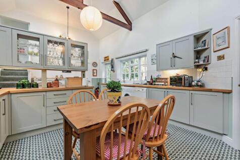 8550850-interior04-800.jpg
